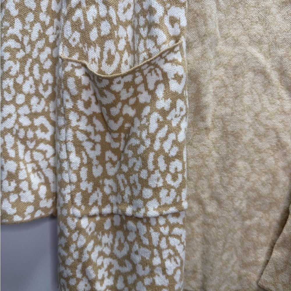 J Crew Cheetah Print Cardigan Size Small - Picture 3 of 6